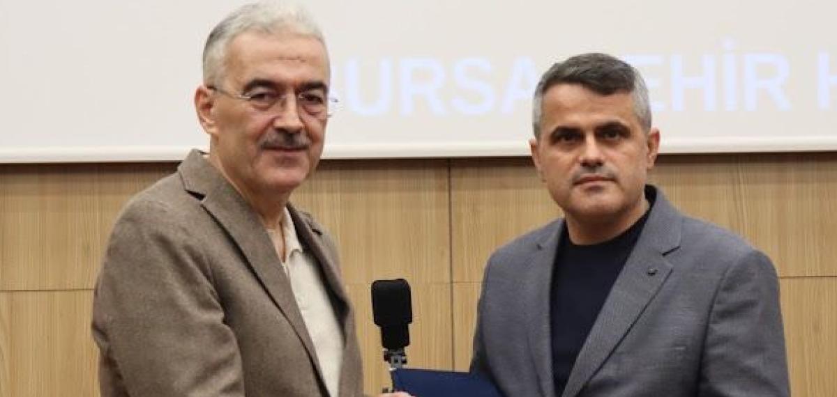 1 Yılda 3 Bin 766 Ameliyat Yapan Doktora Ödül