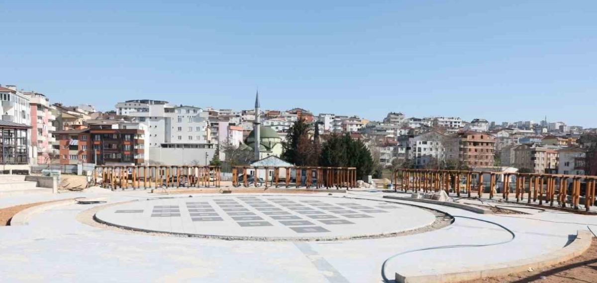 25 Bin Metrekarelik Çayırova Kent Meydanı Projesinde Sona Yaklaşılıyor