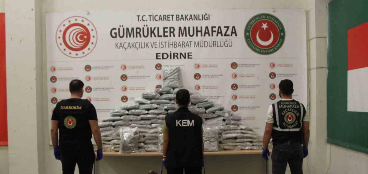 54 Milyon Değerinde Uyuşturucu Ele Geçirildi
