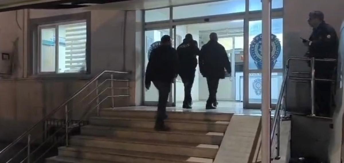 Adana’da Kesinleşmiş Hapis Cezasıyla Aranan 3 Hükümlü Yakalandı