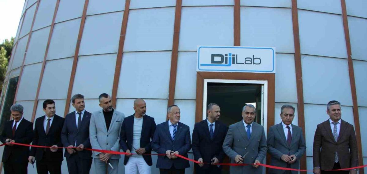 Adü’de Dijital Eğitim Laboratuvarı Açıldı