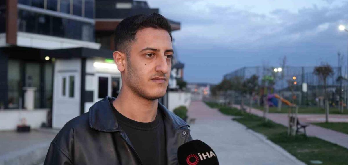 Arnavutköy’de Kamyonun Çarptığı Araç Sahibi Faciayı Kıl Payı Atlattı