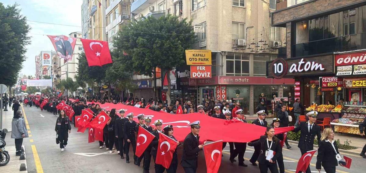 Atatürk’ün Mersin’e Gelişinin 103’üncü Yıl Dönümü Törenle Kutlandı