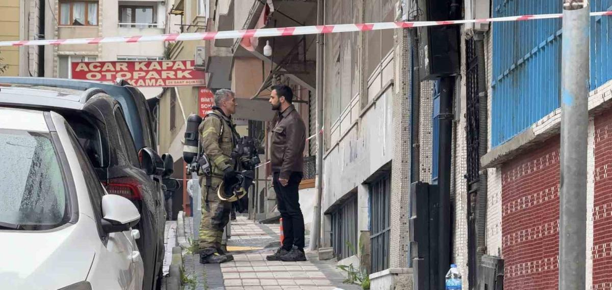 Bağcılar’da Yangın Tüpü Dolumu Yapılan İş Yerine Gaz Sızıntısı: 2 İşçi 6 Sağlık Çalışanı Zehirlendi