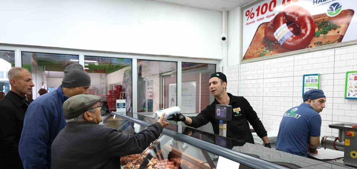 Başkan Çerçioğlu’ndan Ramazan Bayramı Öncesi Halk Ege Et Şubelerinde İndirim