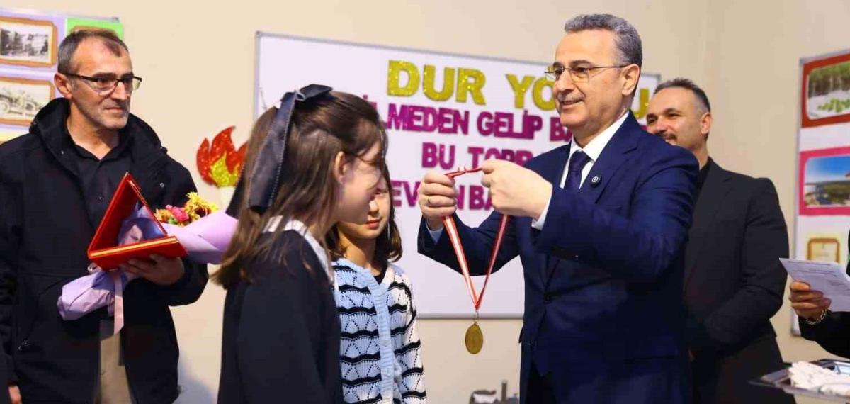 Başkan Kurnaz: “Gençler Umut ve Gurur Veriyor”