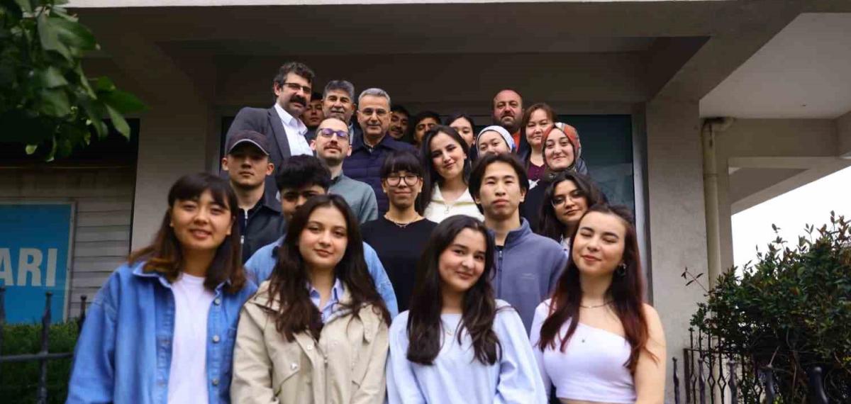 Başkan Kurnaz: “Uluslararası Öğrenciler Şehrimize Kültürel Zenginlik Katıyor””