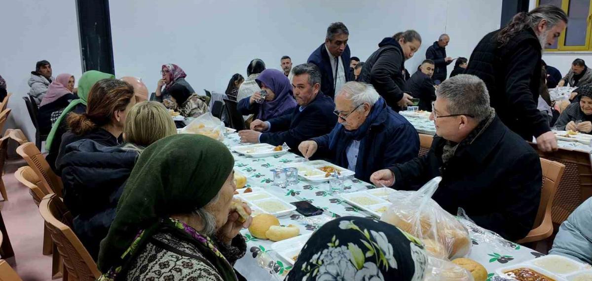 Başkan Subaşıoğlu, Ramazan’ın Bereketini Gönül Sofralarında Paylaşıyor