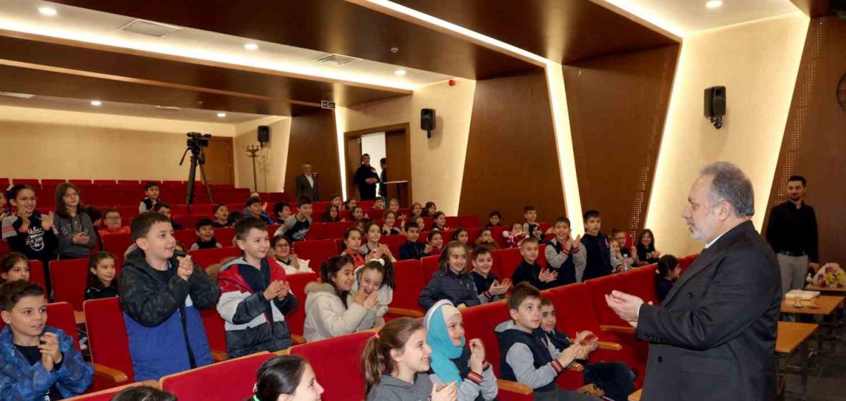 Başkan Yalçın’dan Miniklere Yerel Yönetim Dersi