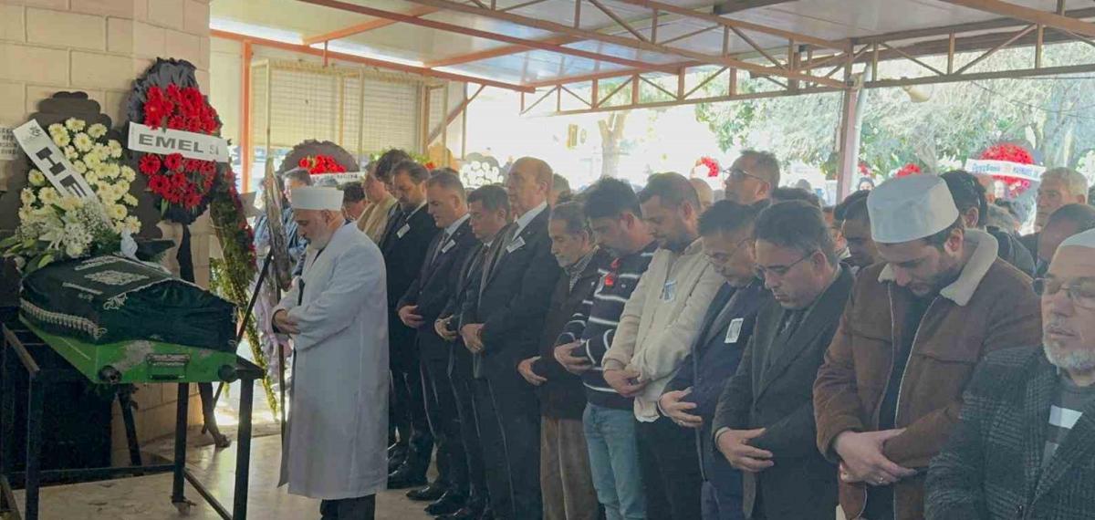 Basketbol Efsanesi Okçuoğlu, Marmaris’te Son Yolculuğuna Uğurlandı