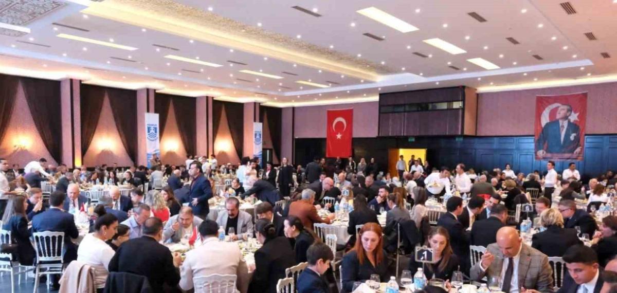 Belediye Ekiplerinden Şehit Yakınlarına Ziyaret