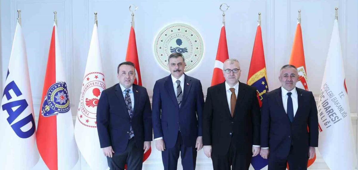 Bilecik Bürokrasisinden Ankara Çıkartması