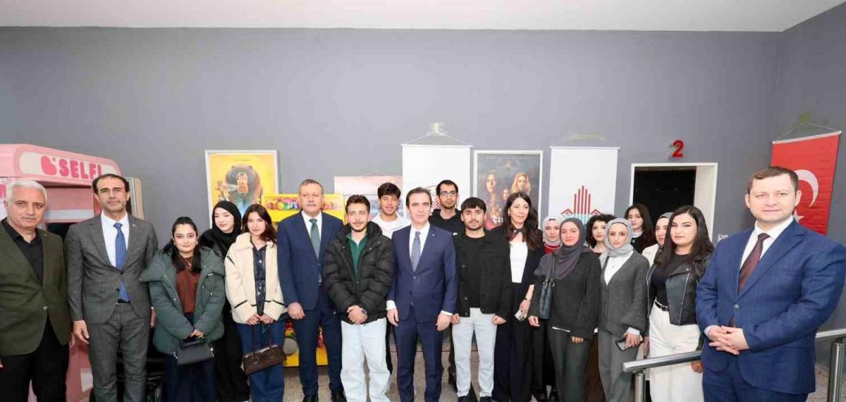 Bitlis’te “Hind Rajab’ın Sesi” Filminin Özel Gösterimi Yapıldı