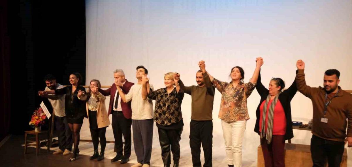 Bodrum Belediyesi Şehir Tiyatrosu 9 Yaşında