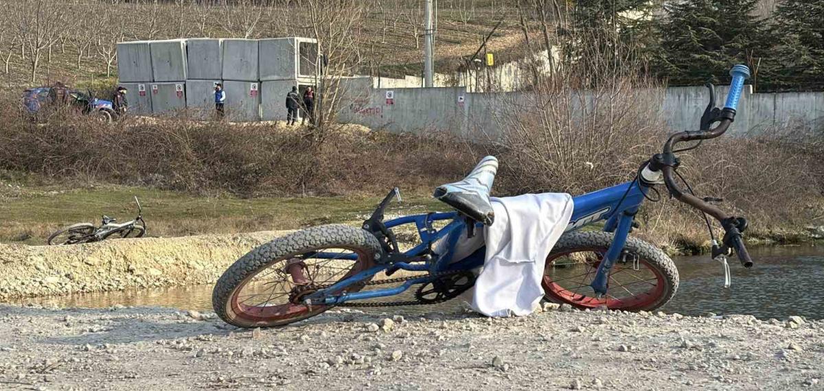 Bolu’da Girilmesi Yasak Olan Gölette 13 Yaşındaki Çocuk Boğulma Tehlikesi Geçirdi