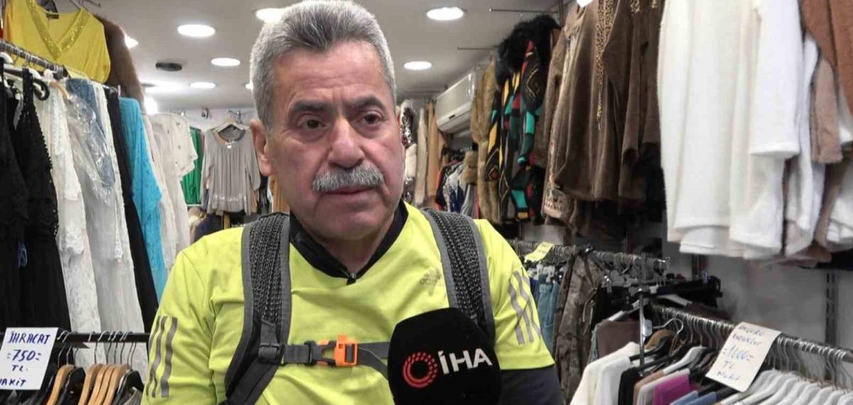 Bursa’da 66 Yaşındaki Esnaf, Oruçlu Halde Trafiğe Takılmamak İçin İftara Koşuyor