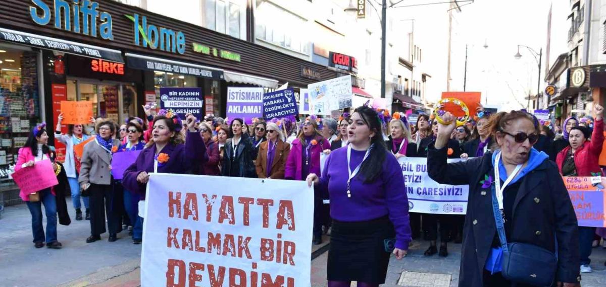 Bursalı Kadınlardan Özgürlük ve Eşitlik Yürüyüşü