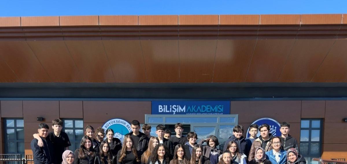 Büyükşehir ile Bilim ve Teknoloji Haftası’nda Dolu Dolu Program