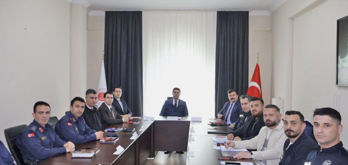 Çeşme ve Karaburun’da ’Adli Güvenlik’ Masaya Yatırıldı