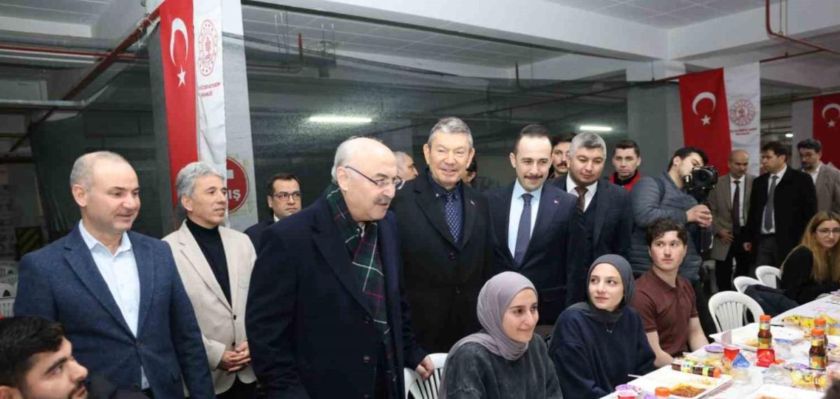 Denizli Osb, Ramazan Ayında 80 Bin Kişiyi Aynı Sofrada Buluşturuyor