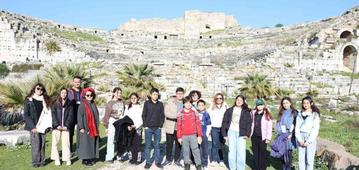 Didim Çocuk Meclisi’nden Miletos’ta Matematik Yolculuğu