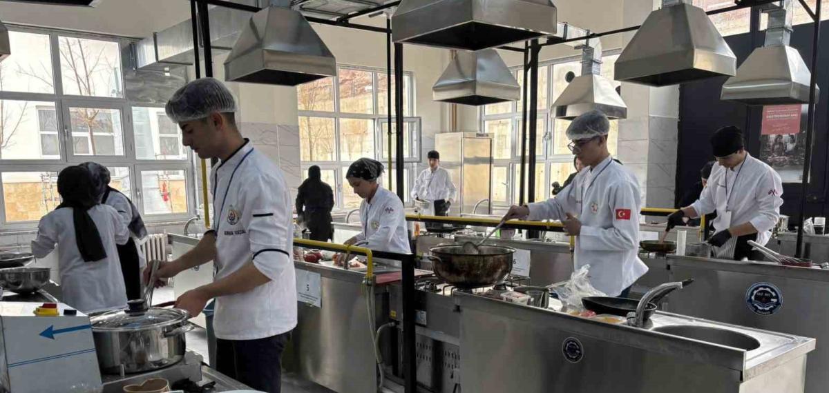 Doğu Anadolu’nun Şef Adayları Tunceli’de Yarıştı