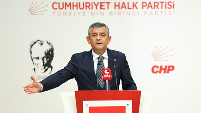 Özgür Özel’den 30 Belediye ve 28 Milyon Nüfus Vurgusu: “CHP’de Yangın Çıkarsa Apartman Yanar”