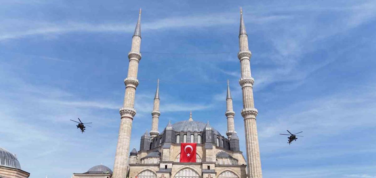 Edirne’de Balkan Şehitleri İçin F-16 ve Atak’tan Saygı Uçuşu