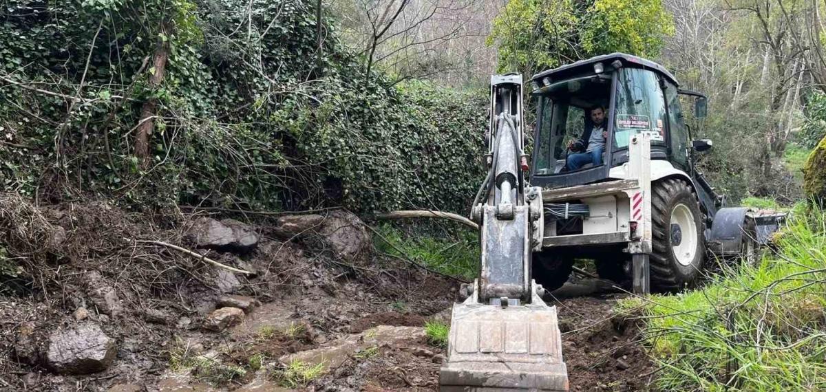 Efeler Belediyesi Yol Çalışmalarını Sürdürüyor
