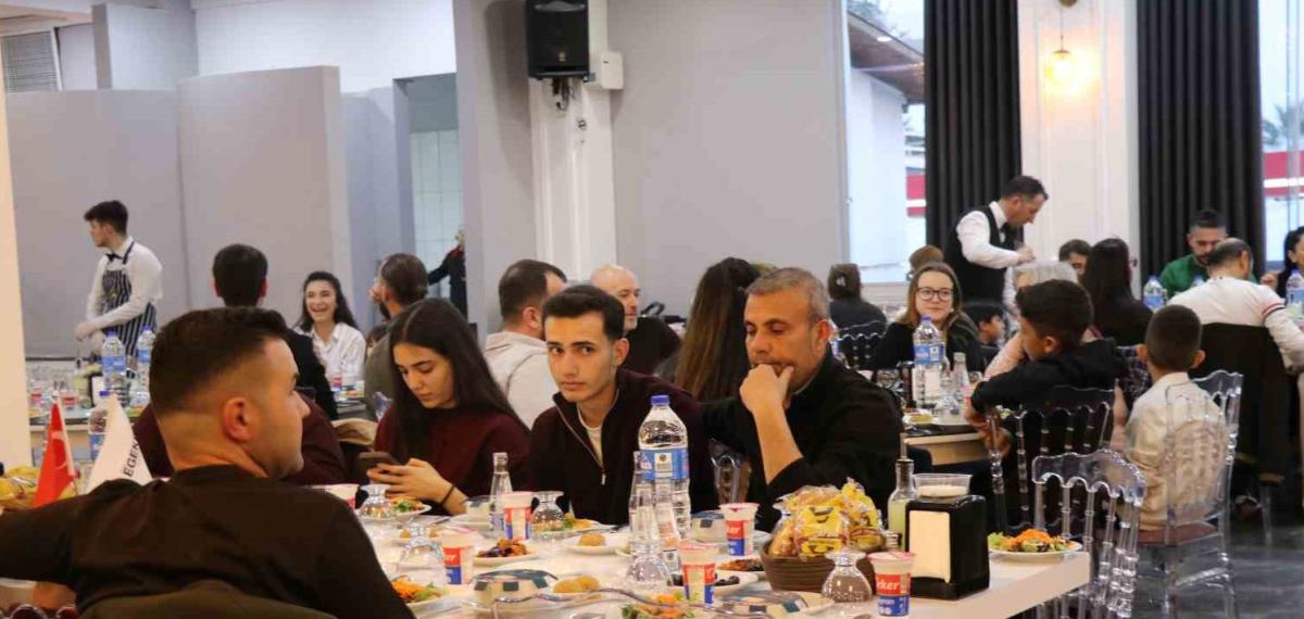 Egekent Hastanesi Ailesi İftar Sofrasında Buluştu