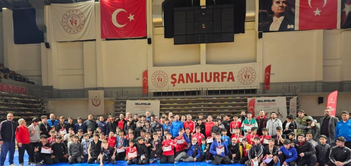 Elazığlı Güreşçilerden Türkiye Yarı Finalleri’nde Büyük Başarı