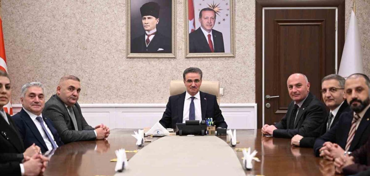 Etso Başkanı Saim Özakalın ile Etso Yönetiminden Vali Aydın Baruş’a Hayırlı Olsun Ziyareti