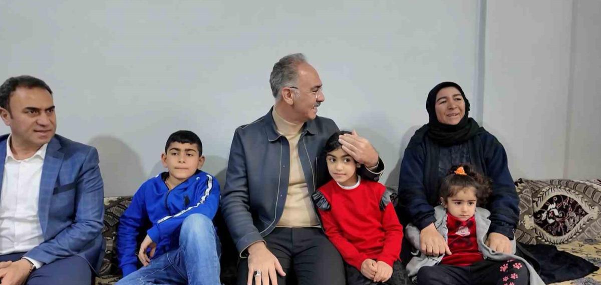 Eyyübiye’de Yetimin Yüzü Güldü