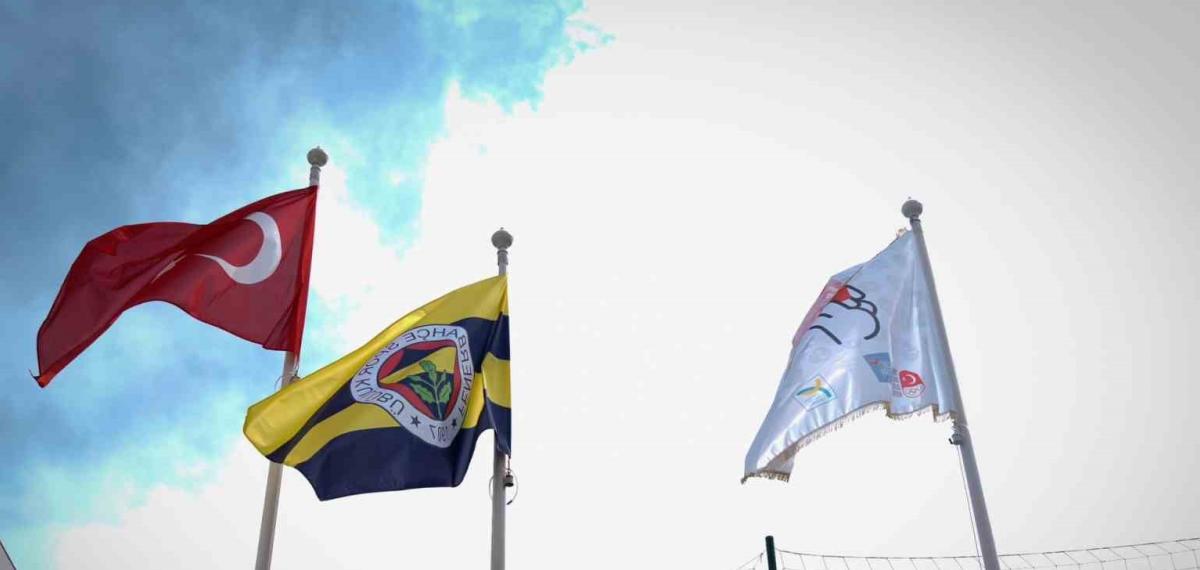 Fenerbahçe’ye ’Fair Play Altın Şeref Bayrağı’