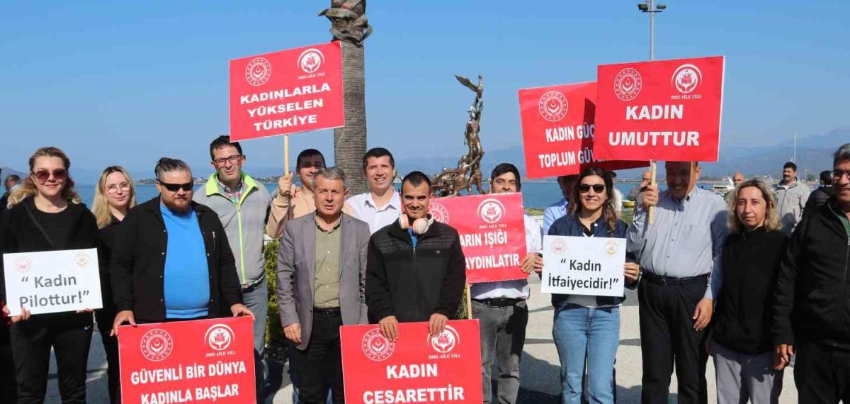 Fethiye’de Dünya Kadınlar Günü Yürüyüşü Gerçekleştirildi