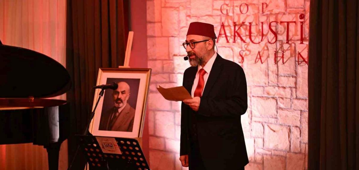 Gaziosmanpaşa’da İstiklal Marşı’nın Kabulünün 105’inci Yıl Dönümünde Mehmet Akif Ersoy Anıldı