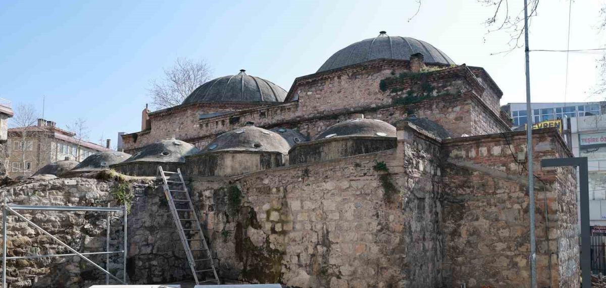 Gebze’deki Tarihi Çarşı Hamamı’nda Restorasyon Çalışmaları Başladı