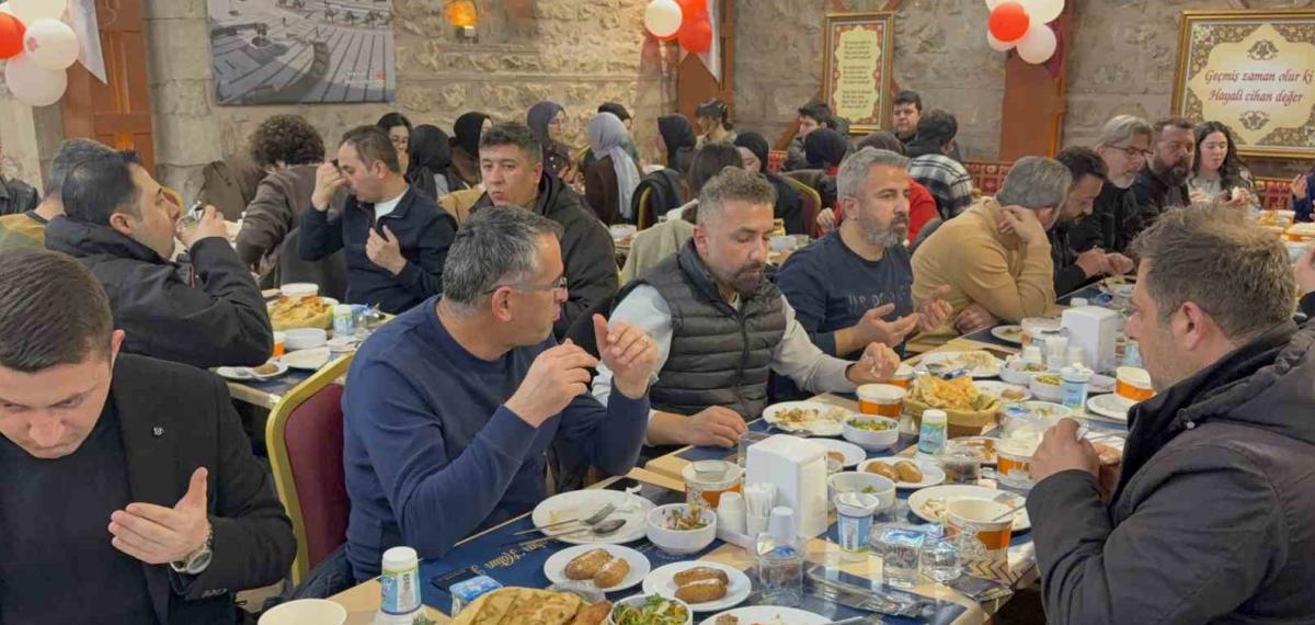 Gülbahar Hatun İmareti 534 Yıldır Hizmet Veriyor