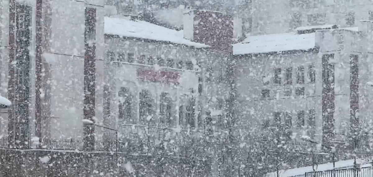Hakkari ve Yüksekova’da Eğitime Kar Engeli