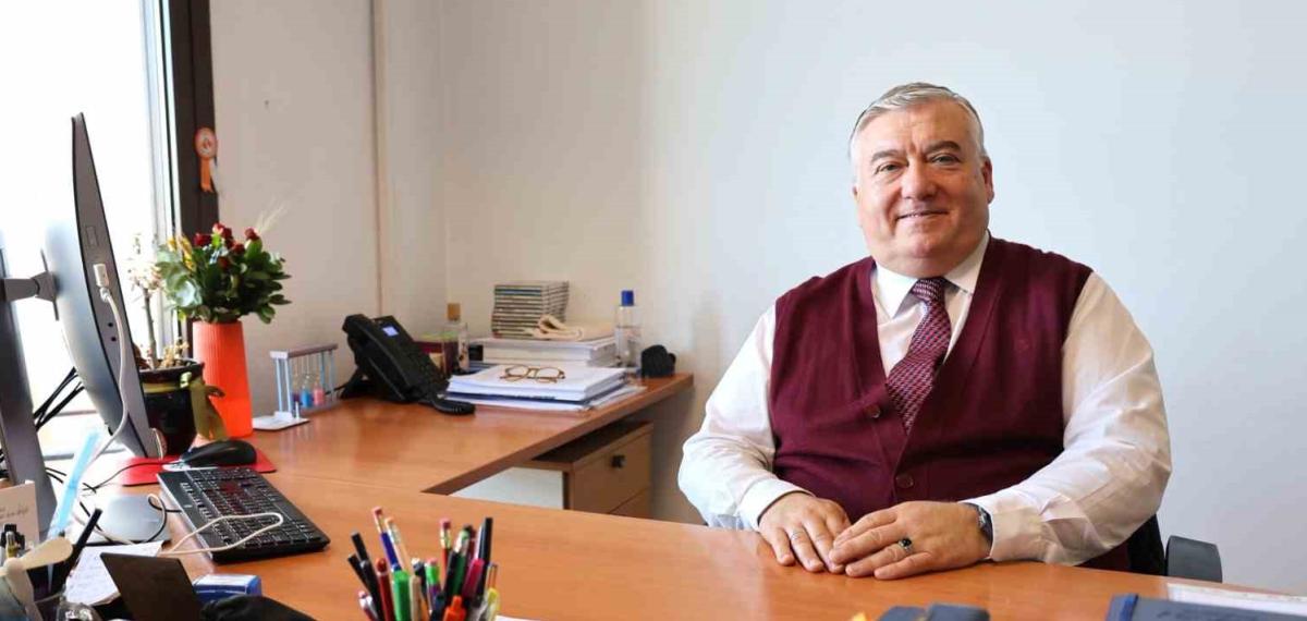 İeü’lü Akademisyene Avrupa’dan ‘Üstün Hizmet’ Ödülü