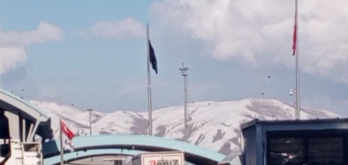 İran Sınırındaki Esendere Sınır Kapısı’nda Geçişlere Kısıtlama Getirildi