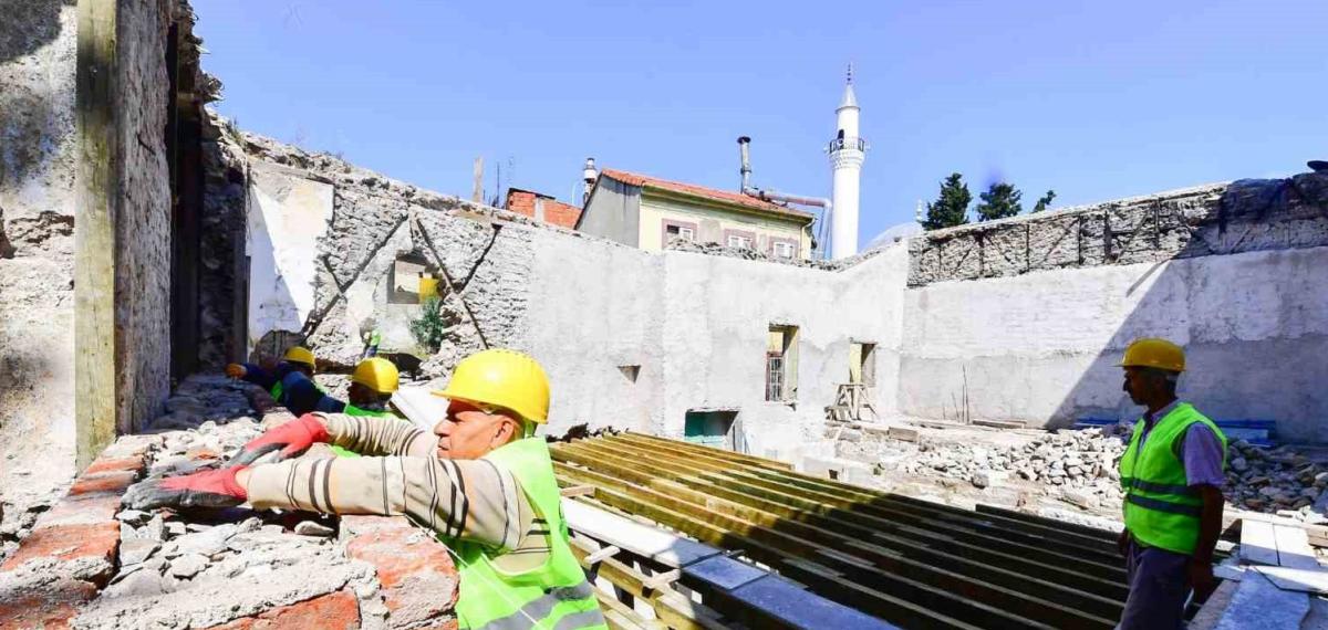 İzmir Büyükşehir Belediyesi’nden Kamuya Büyük Destek