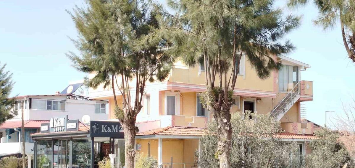 İzmir’de Tahliye Davası Cinayetle Bitti: Ev Sahibi Kiracısının Oğlunu Öldürdü