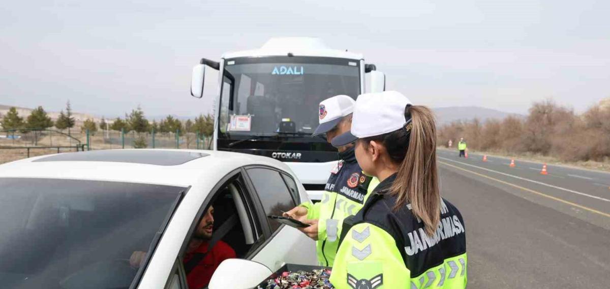 Kapadokya’da Jandarmadan Tatlı Uygulama