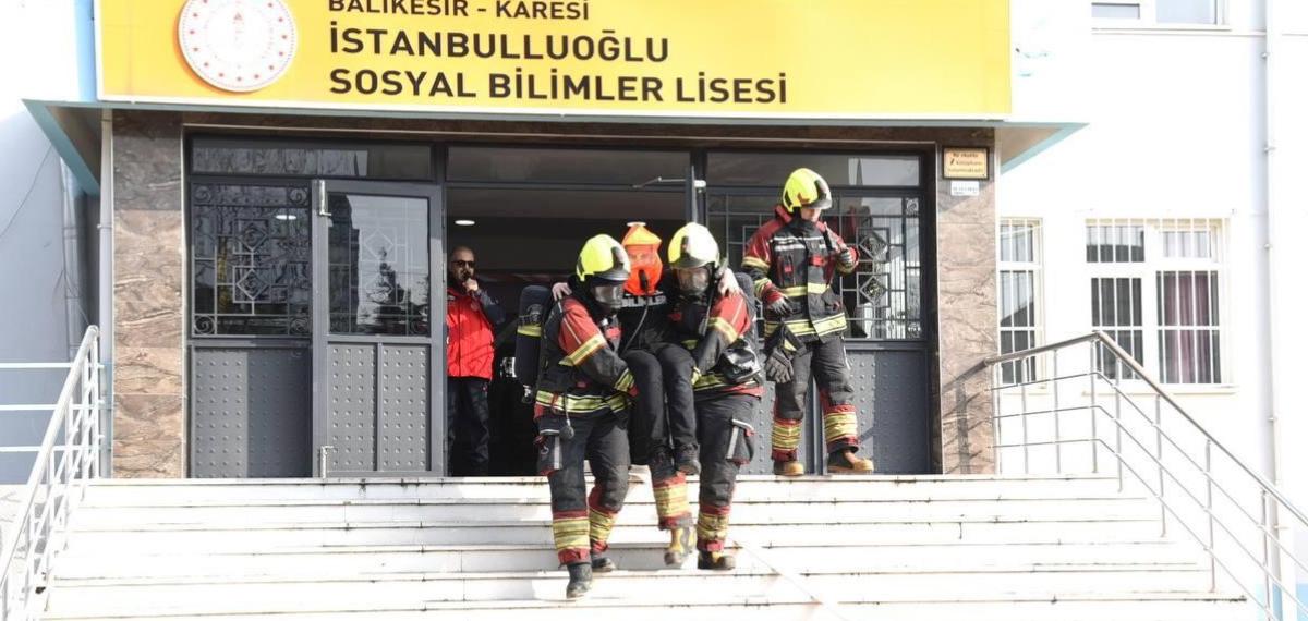 Karesi’de 413 Öğrencili Dev Deprem Tatbikatı