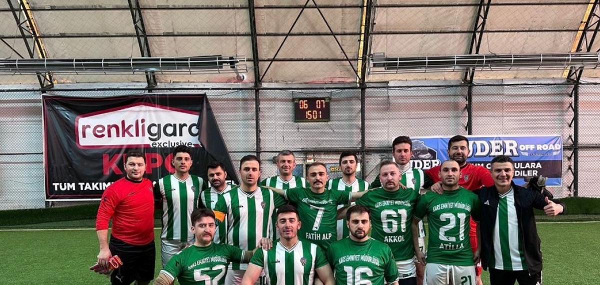 Kars Emniyet Futbol Takımı Doğu Anadolu Şampiyonu Oldu