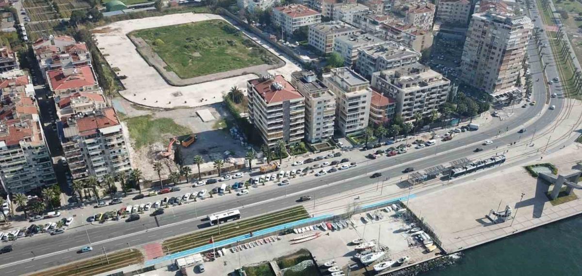 Karşıyaka Stadı İçin Son İmza Bekleniyor