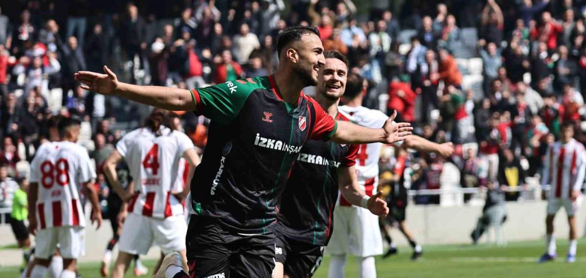 Karşıyaka’da Ömer Faruk 9 Maçta 9 Gol Attı