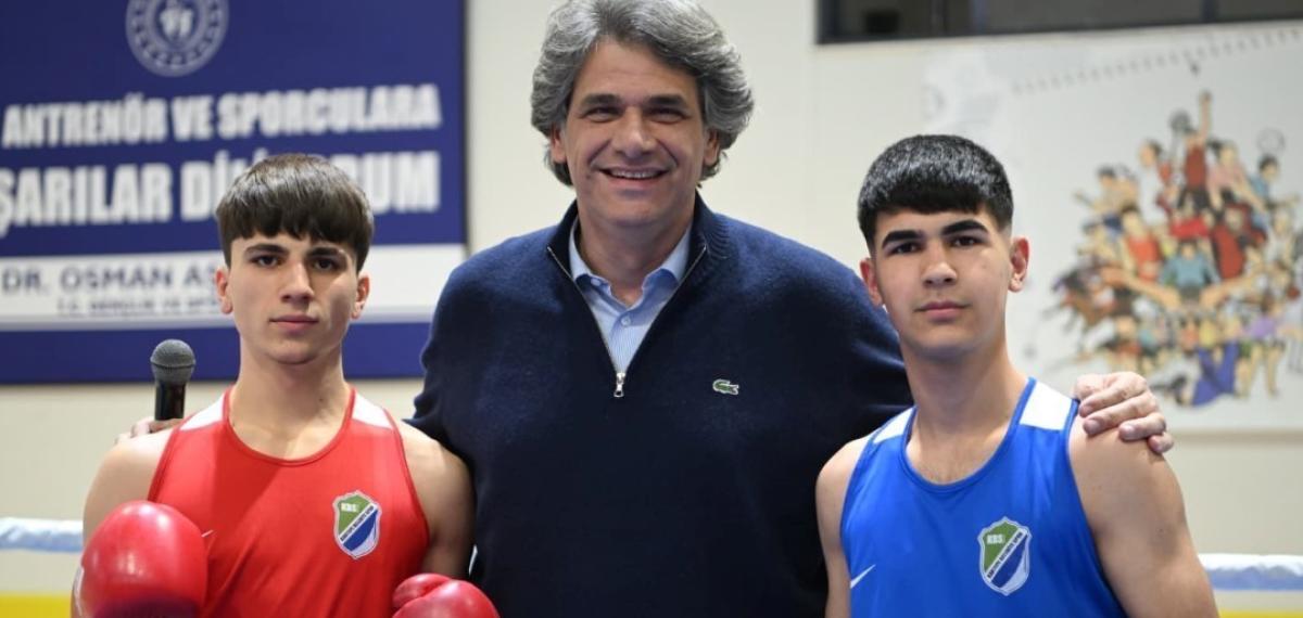 Kartepe’de Düzenlenen İller Arası Yıldızlar Ferdi Boks Turnuvası Sona Erdi