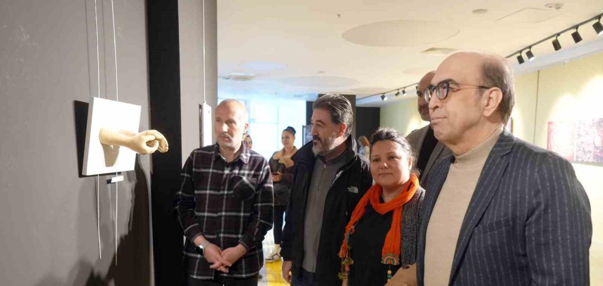 Kastamonu Üniversitesi’nde “18 Mart Çanakkale Zaferi” Sergisi Açıldı